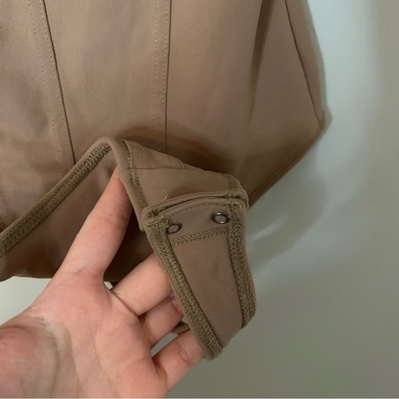 Abercrombie & Fitch Double Layered Seamless Fabric Tan Brown Bodysuit - Picture 3 of 4